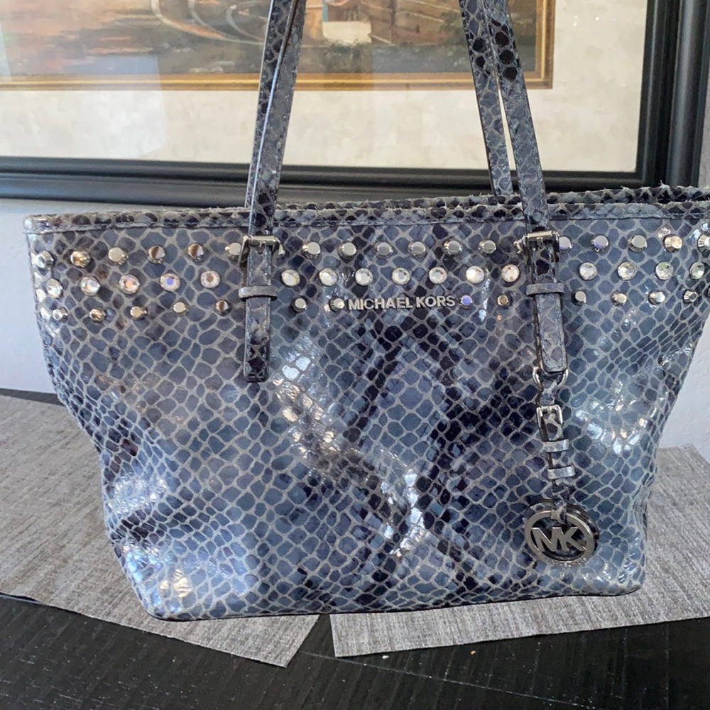 Michael kors purse